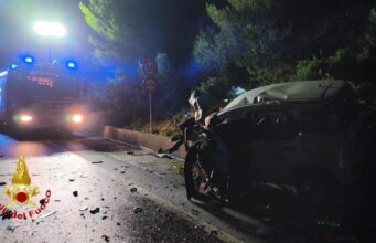 Scontro frontale sulla 130 a Iglesias: due morti, gravissimo un ferito