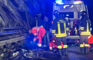 Oristano, scontro auto-moto sul ponte del Rimedio: 2 feriti in ospedale