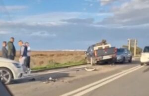 Scontro sulla 195 tra Macchiareddu e Giorgino, coinvolte due auto e un pickup | Video
