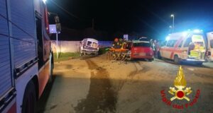 Alghero, scontro tra auto e fuoristrada: una donna ferita