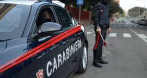 Cagliari, rubano da un’auto in viale Colombo: fermati due uomini