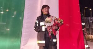 Antonietta Corriga, la prima donna Vigile del fuoco in Sardegna saluta il servizio