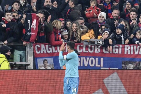 Premio Puskás 2025, il sardo Deiola non ce l’ha fatta: trionfa Montiel