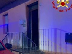 Siniscola, a fuoco un ufficio nella notte