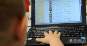 Allarme cyberbullismo, quasi un ragazzo sardo su cinque è vittima