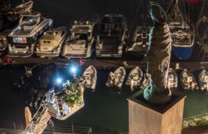 Immacolata, omaggio dei Vigili del Fuoco alla madonnina della Torre Sant’Elmo