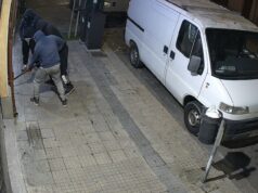 Selargius, fallisce l’assalto al tabacchino: ladri messi in fuga dall’allarme