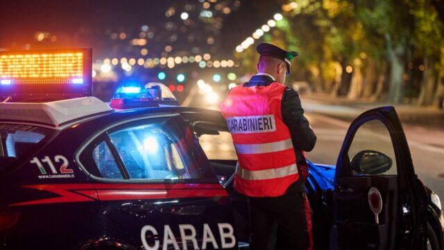 carabinieri-auto