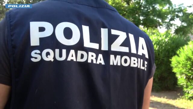 polizia-squadra-mobile
