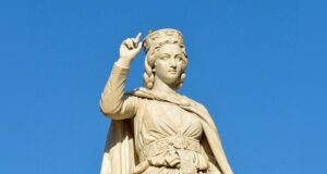 Eleonora d’Arborea, i suoi resti si troverebbero sotto la Cattedrale di Oristano