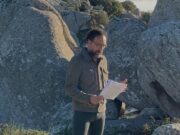 Federico Quaranta scala un nuraghe: pioggia di critiche, poi le scuse