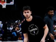 Da Olbia alla vittoria in Nba: Riccardo Fois festeggia con i New York Knicks