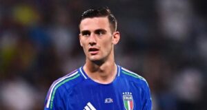 Cagliari, caccia all’attaccante: il sogno è Lorenzo Lucca del Napoli