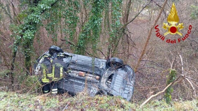 Tragedia in Veneto, con l’auto giù da un dirupo: muore un 45enne di Silanus