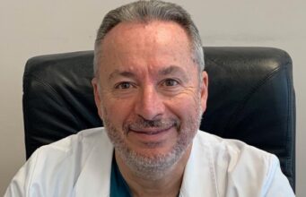 Il prof. Stefano Angioni è il presidente dell’Associazione ginecologi universitari italiani