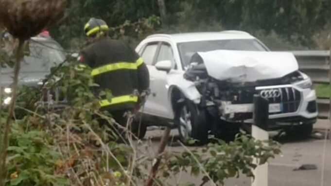 Abbasanta, brutto incidente lungo la 131 Dcn: c’è un ferito grave