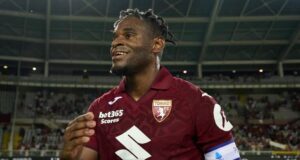 Cagliari, tentativo per Duvan Zapata del Torino: ostacolo ingaggio alto