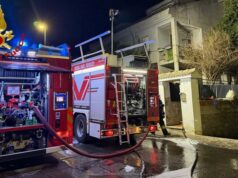 Incendio in un’abitazione a Tissi, intervento dei Vigili del fuoco