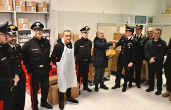 Epifania a Cagliari, panettoni e regali dai Carabinieri alla Caritas di viale Fra Ignazio