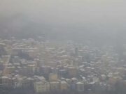 Neve e gelo sulla Sardegna, tetti imbiancati nel centro dell’Isola