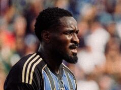 Nzola, l’attaccante rompe con il Pisa: il Cagliari può pensarci