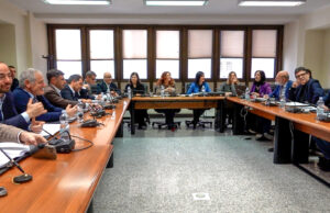 Sanità, clima rovente in commissione: “Todde scarica responsabilità”