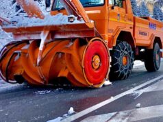 Neve e gelo sulle strade della Sardegna, mezzi Anas in azione | Video