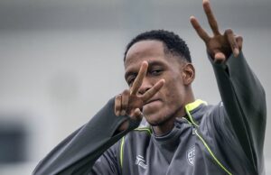 Genoa-Cagliari, i convocati di Pisacane: nuovo stop per Mina