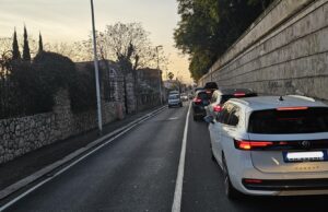 Cagliari, tra incidenti e cantieri: mattinata di disagi al traffico