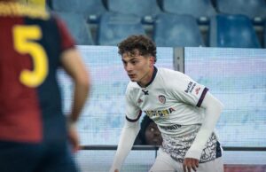 Genoa-Cagliari 3-0, la squadra di Pisacane si scioglie al Ferraris