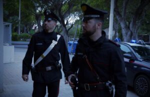 Sinnai, maltrattamenti in famiglia: bracciale elettronico per un 33enne