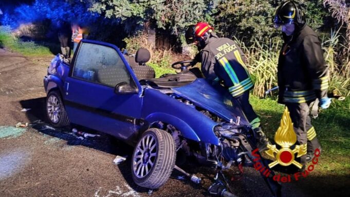 San Sperate, brutto scontro tra due auto: un conducente gravemente ferito