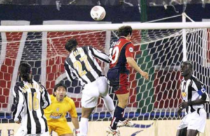 Cagliari-Juventus, 21 anni fa Zola fece esplodere il Sant’Elia firmando il pareggio