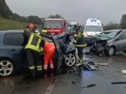 Brutto incidente frontale a Nuoro nella Sp 129: quattro persone ferite