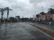 Cagliari svuotata dall’allerta meteo, centro deserto e atmosfera da lockdown