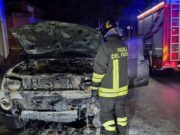 Notte di fuoco a Bosa, Aritzo e Jerzu: incendiate tre automobili