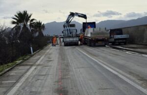 Statale 195, la riapertura del tratto costiero slitta a domenica (meteo permettendo)