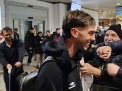 Cagliari, ecco Albarracìn! L’attaccante uruguaiano è sbarcato in Sardegna