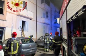 Incendio in un’abitazione a Sassari, evacuato uno stabile
