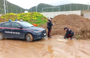 Gonnesa, abbandonava rifiuti nei pressi del campo sportivo: 61enne denunciato