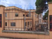 Cagliari, manifesti contro il “Giorno del Ricordo” | FdI: “Rimuoverli subito”