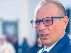 Calasetta, violenta aggressione al sindaco dopo una discussione con un operaio