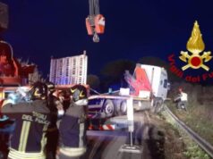 Monastir, camion fuori strada sulla Statale 128