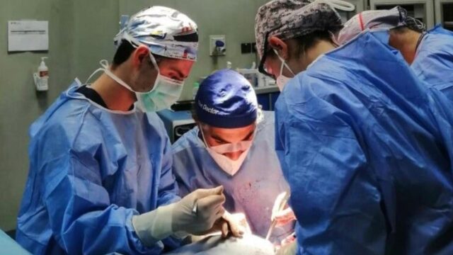 chirurghi-operazione-chirurgica