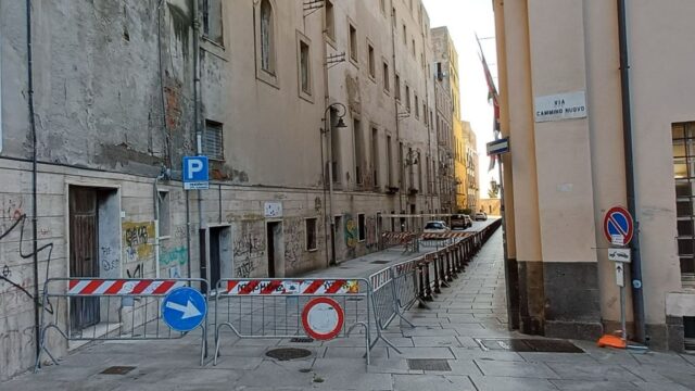 cagliari-via-università