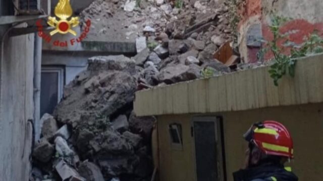 crollo seminario bosa