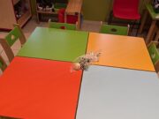 Sestu, l’addio al piccolo Lorenzo: chiesa gremita e fiori bianchi dai compagnetti