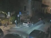 Oristano, 18 giovani denunciati per maxi rissa in centro città | Video