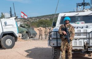 L’esercito israeliano entra in Libano, cresce la tensione per la Brigata Sassari