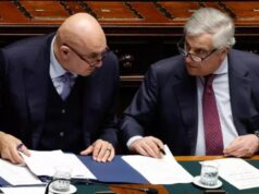 Brigata Sassari in Libano, Crosetto: “Valutiamo eventuali evacuazioni”